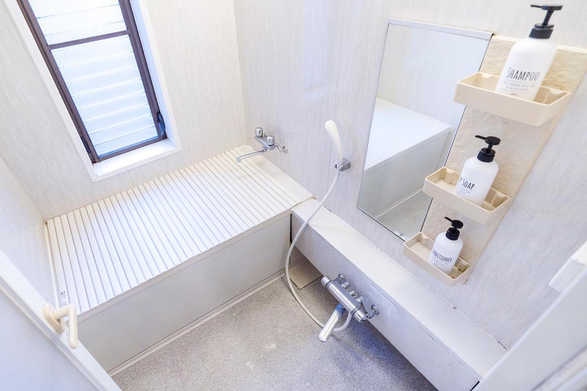 Charming Guesthouse In The Heart Of Okubo 丶steps To Metro And Convenient Travel! Eow4 Токіо Екстер'єр фото